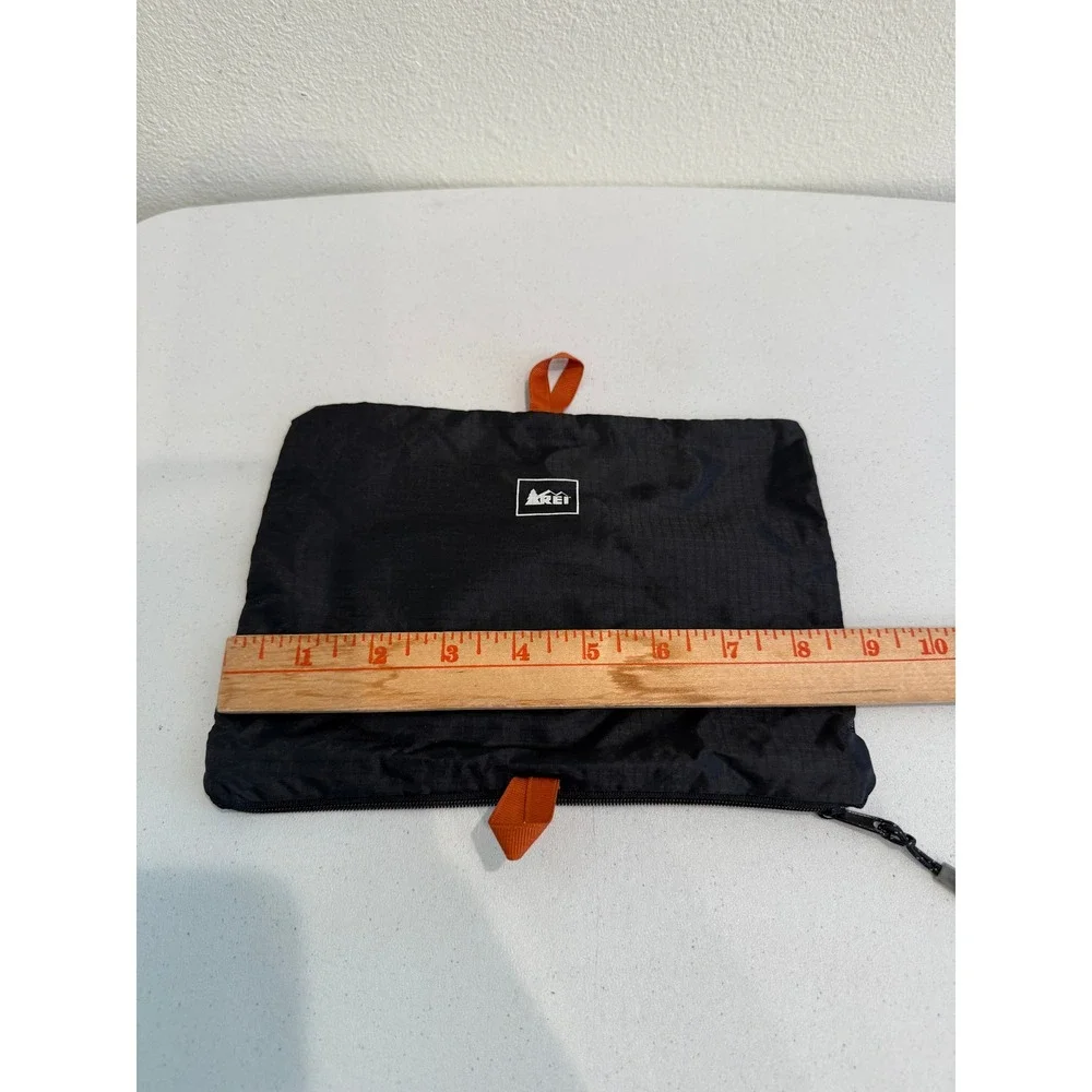 REI Co-op Mesh Ripstop Nylon Zippered Travel Pouch Organizer Black Orange‎ Small